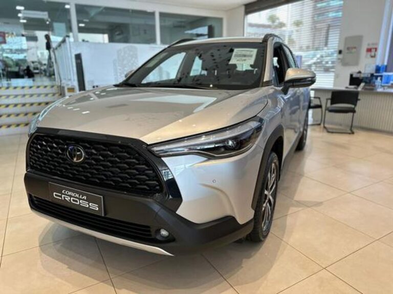 Toyota Corolla Cross XRE 2024: 6 razões para não comprar