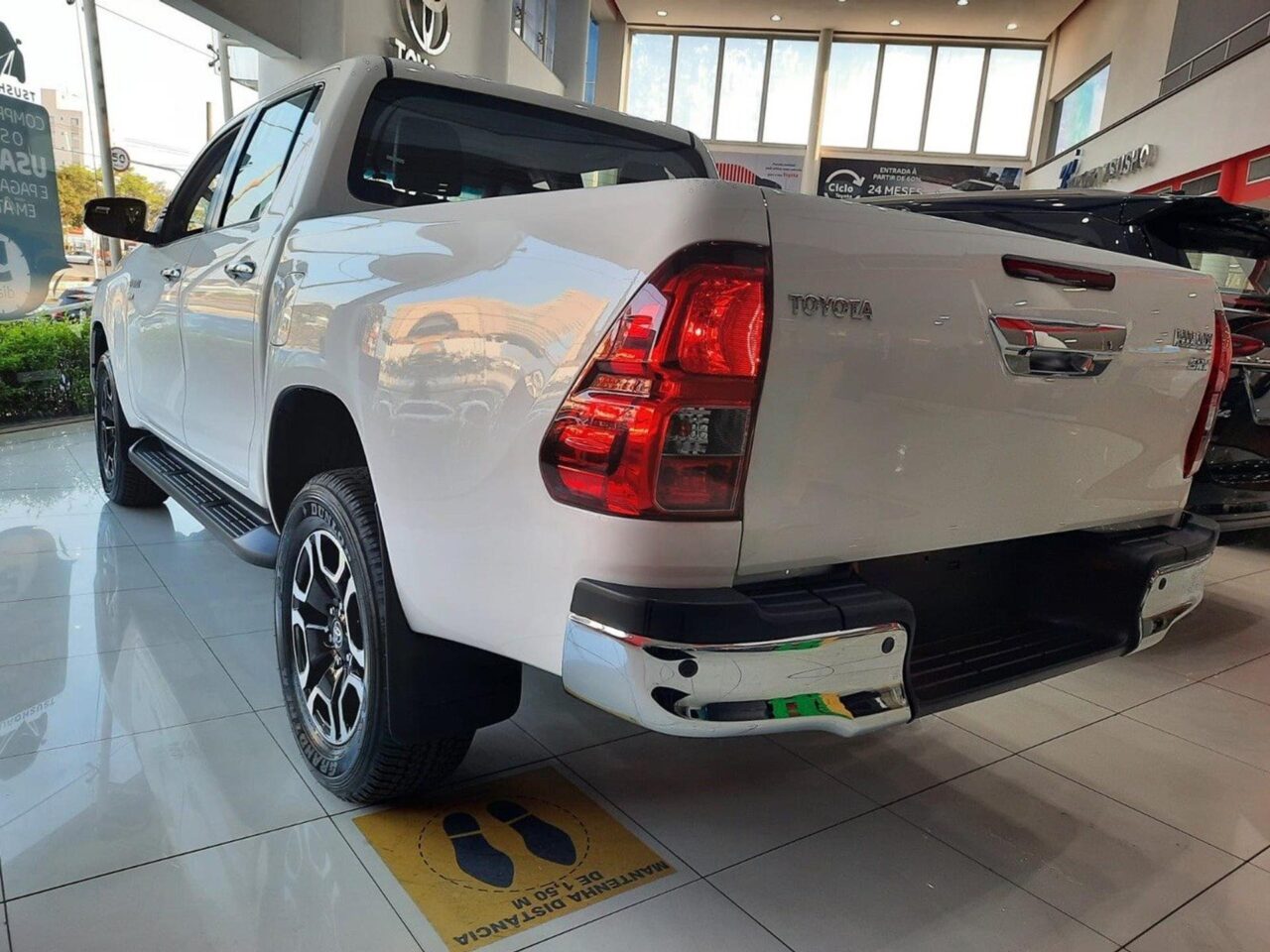 Toyota Hilux SRV CNPJ 2024