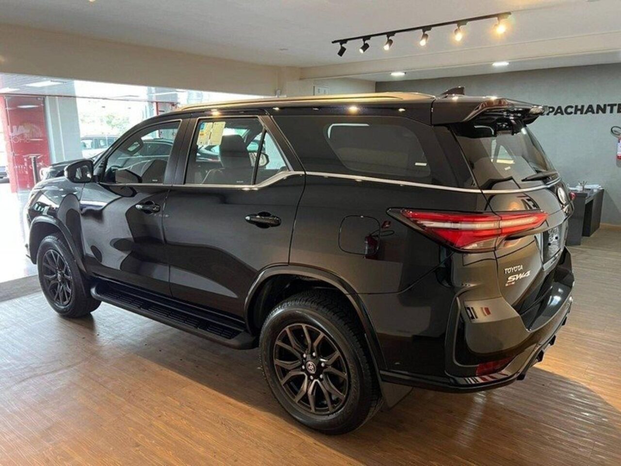 Toyota SW4 2024
