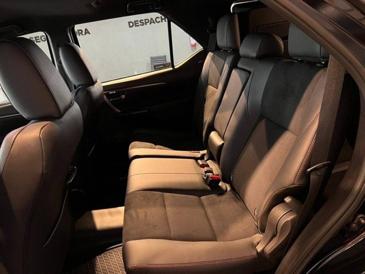Toyota SW4 2024