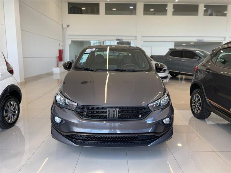 Fiat anuncia descontão de até R$ 21 mil no Cronos em oferta