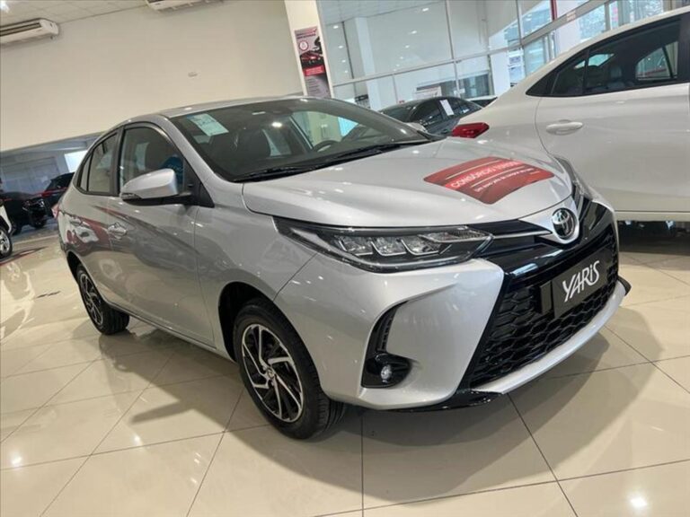 Toyota Yaris Sedan XLS 2024: ficha técnica, preço e itens