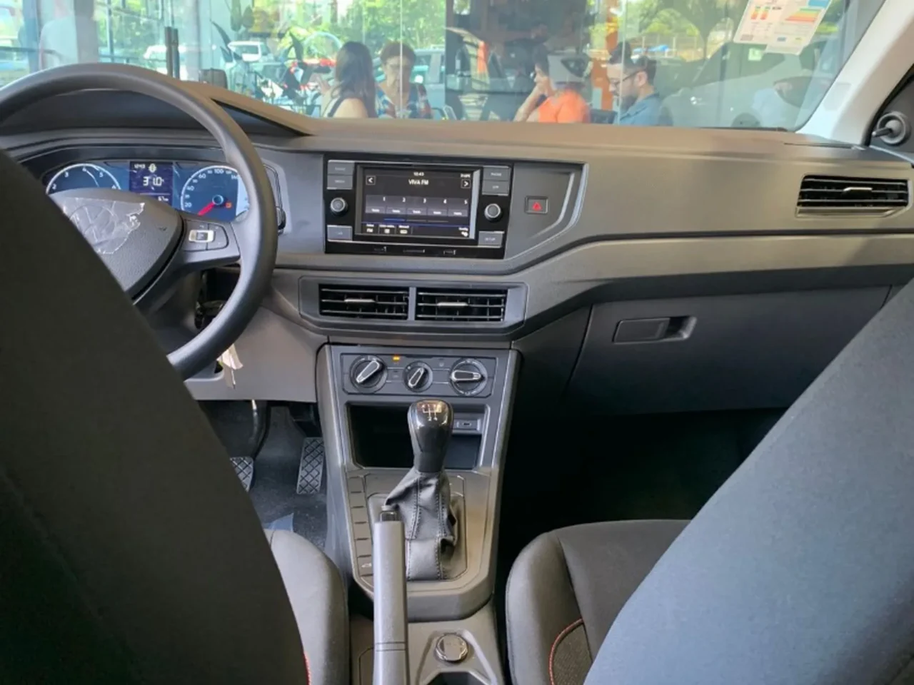 Volkswagen Polo PcD 2024