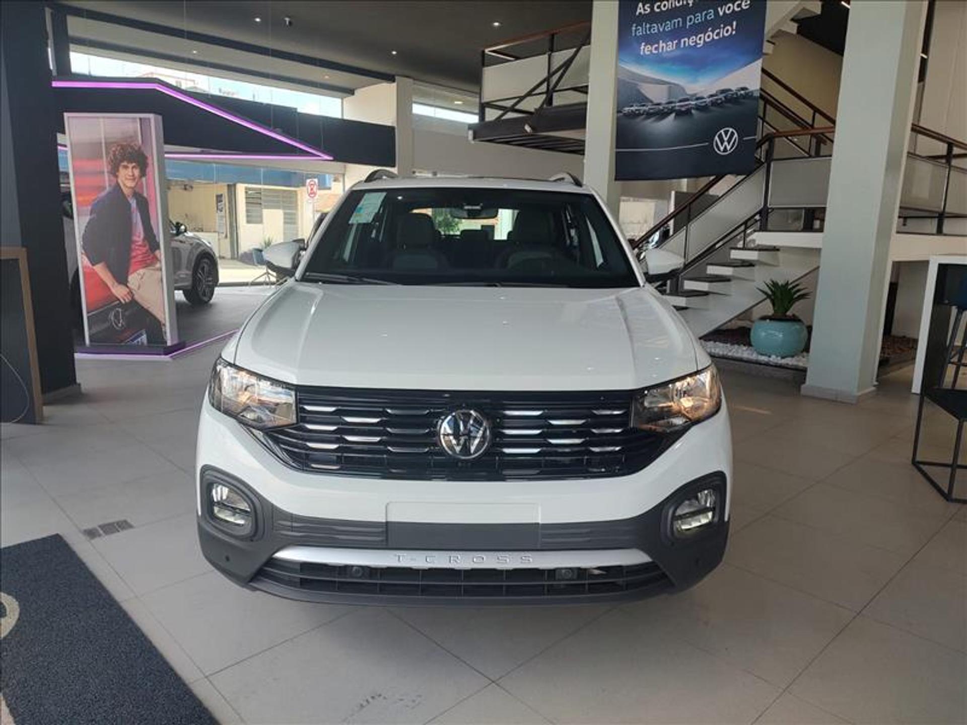 Volkswagen T-Cross Comfortline PcD 2024