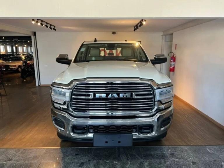 Ram 3500 Laramie 2024: Ficha técnica, preço e itens