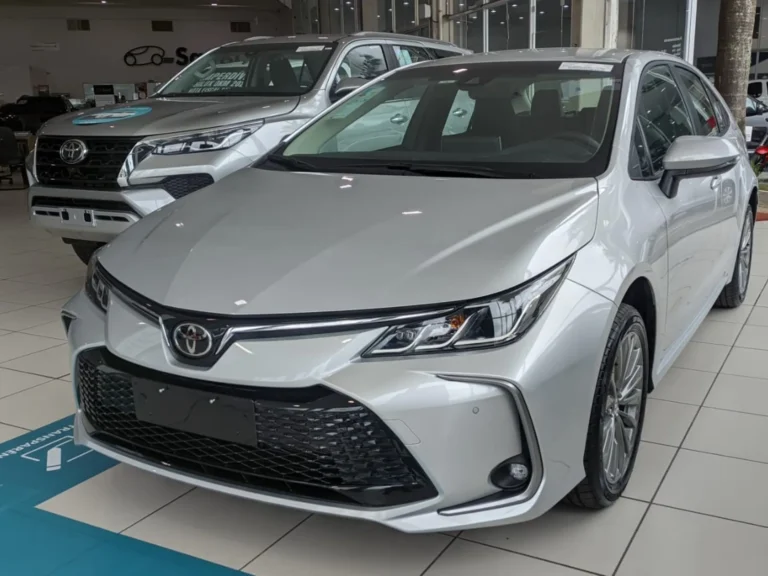 Toyota Corolla Altis Hybrid para PcD com redução de R$ 23 mil