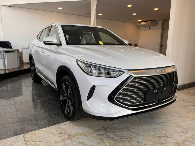 BYD Song Plus registrou uma queda de 18% nas vendas em abril