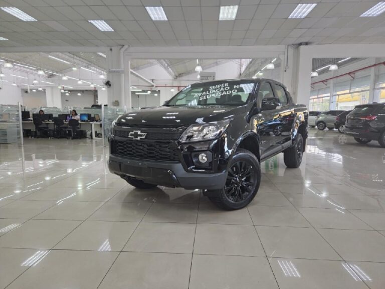 Chevrolet libera S10 Midnight com desconto de R$ 82.200