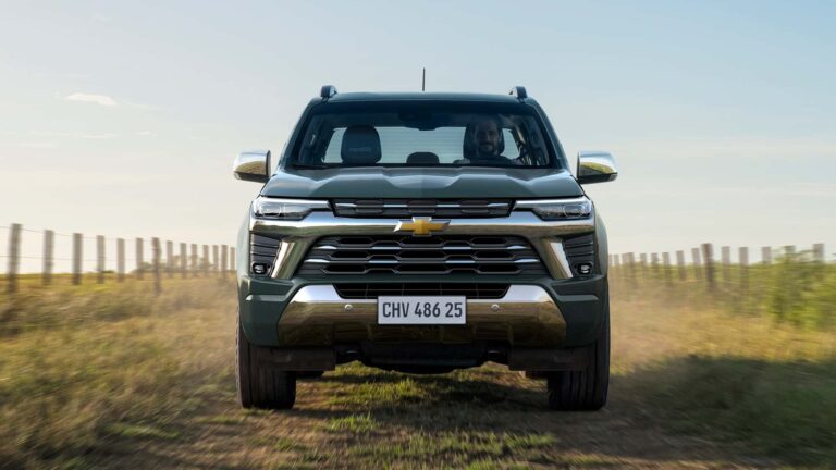 Chevrolet S10 2025 tem visual revelado e traz novas tecnologias