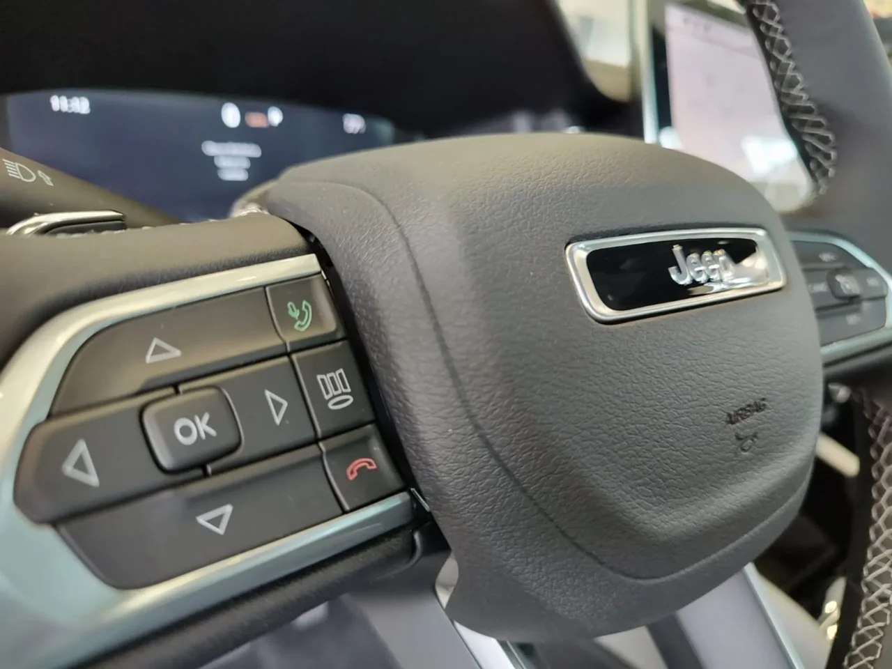 Jeep Commander Longitude T270 2025