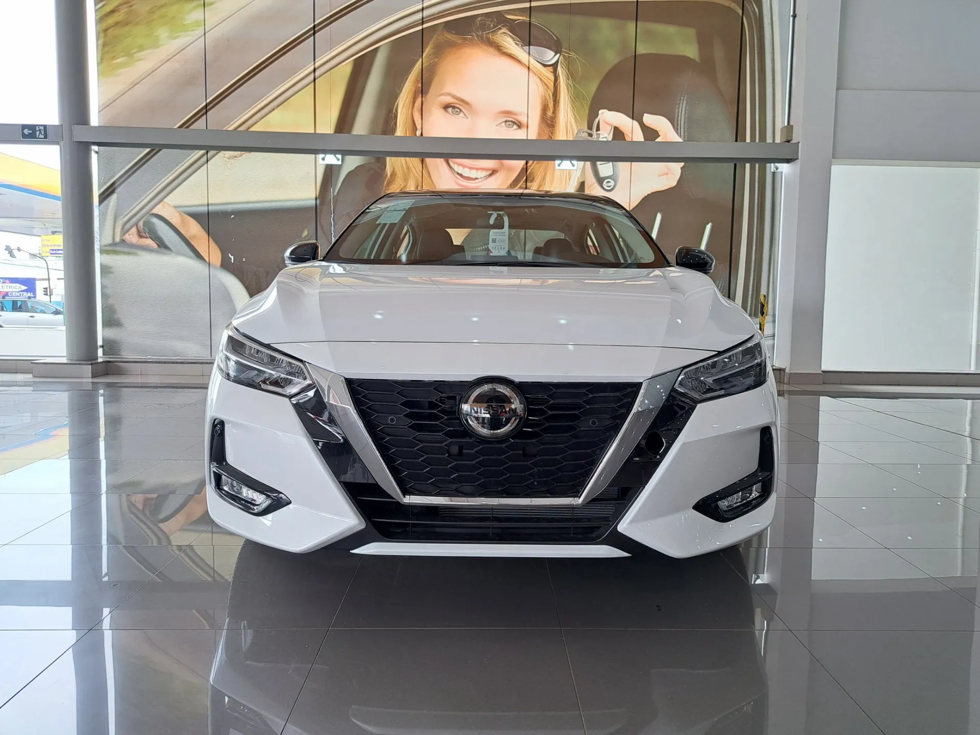 Nissan Sentra Exclusive 2024