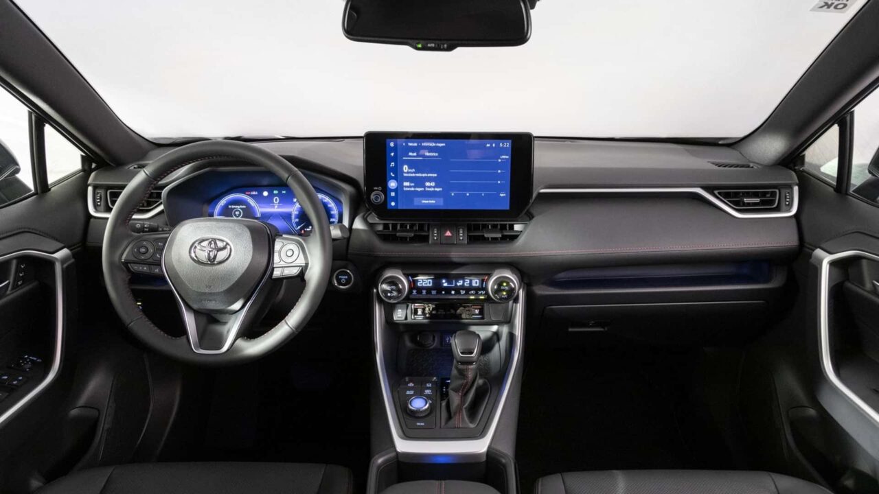 Toyota RAV4 Plug-In 2024