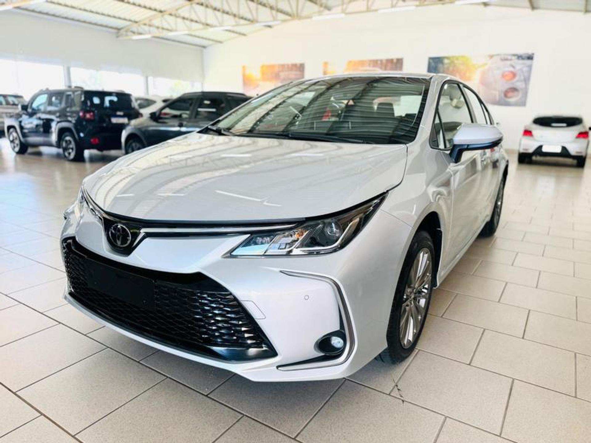 Toyota Corolla GLi 2024