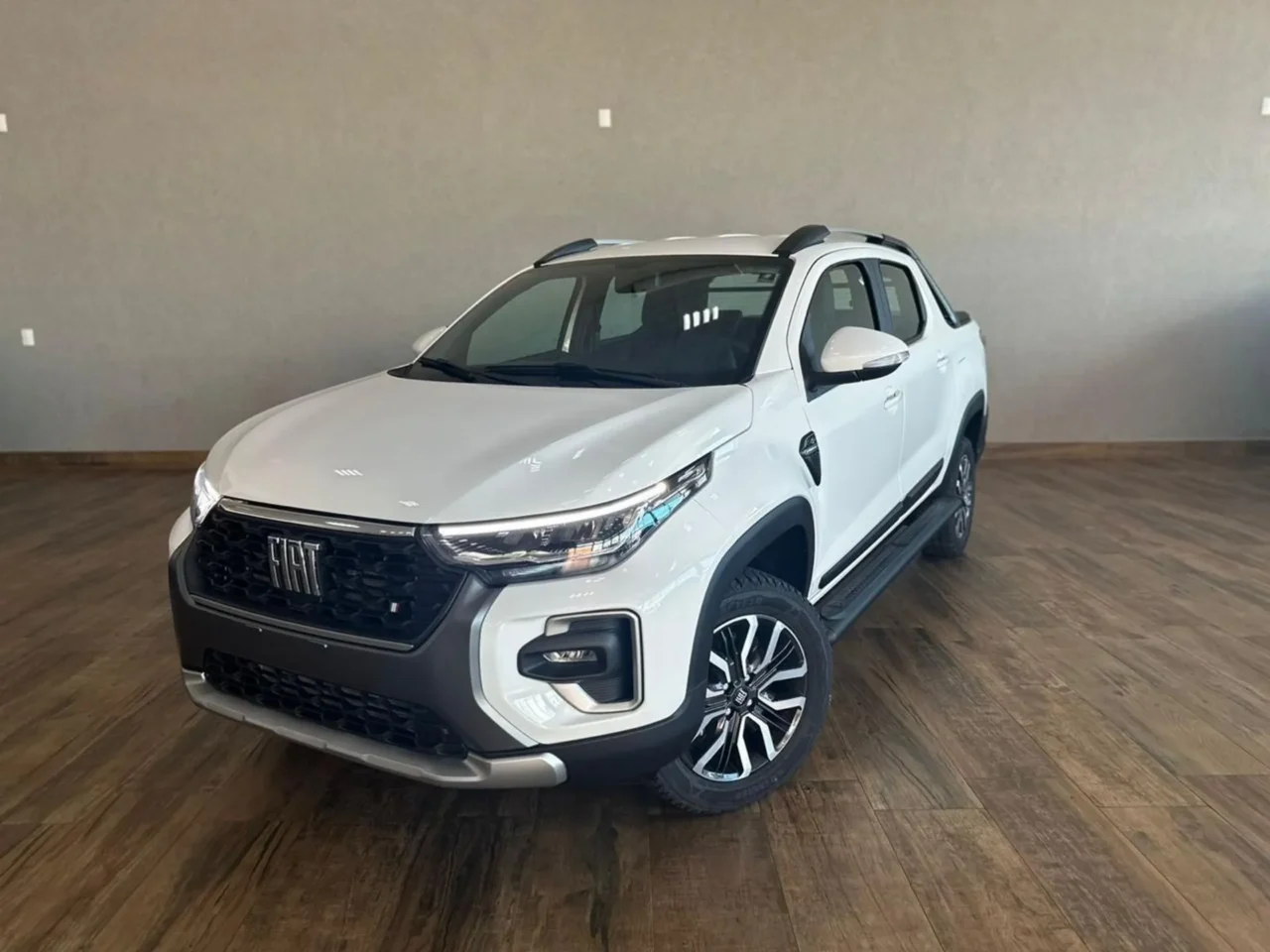 Fiat Strada 2024