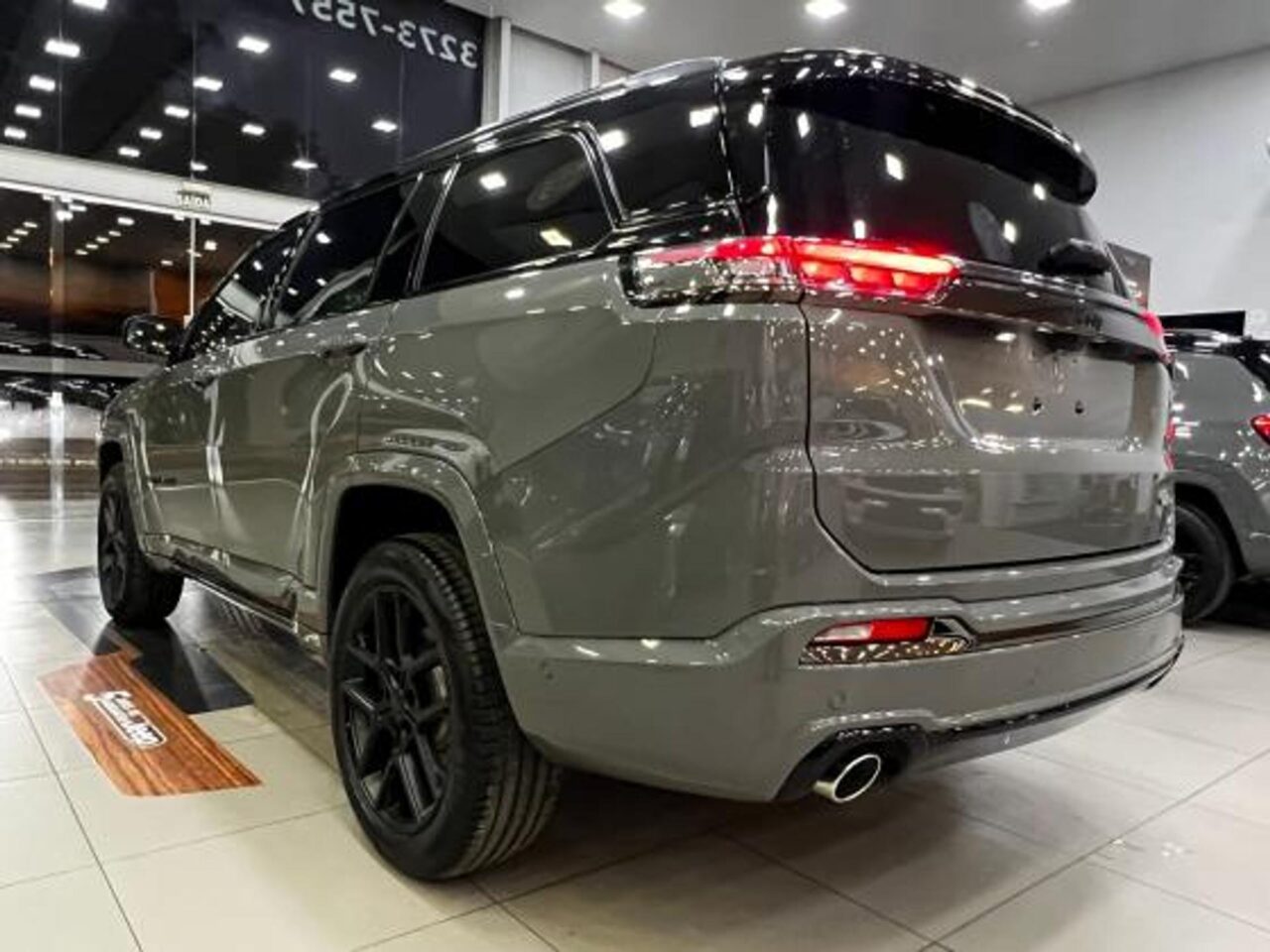 Jeep Commander 2025