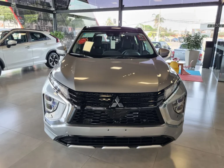 Mitsubishi Eclipse Cross Rush 2025: ficha técnica, preço e itens