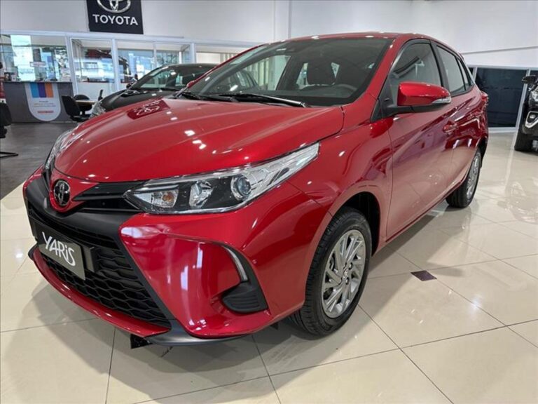 Toyota Yaris Hatch XS 2025: ficha técnica, preço e itens