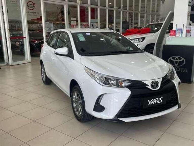 Toyota Yaris Hatch XL 2025: ficha técnica, preço e itens