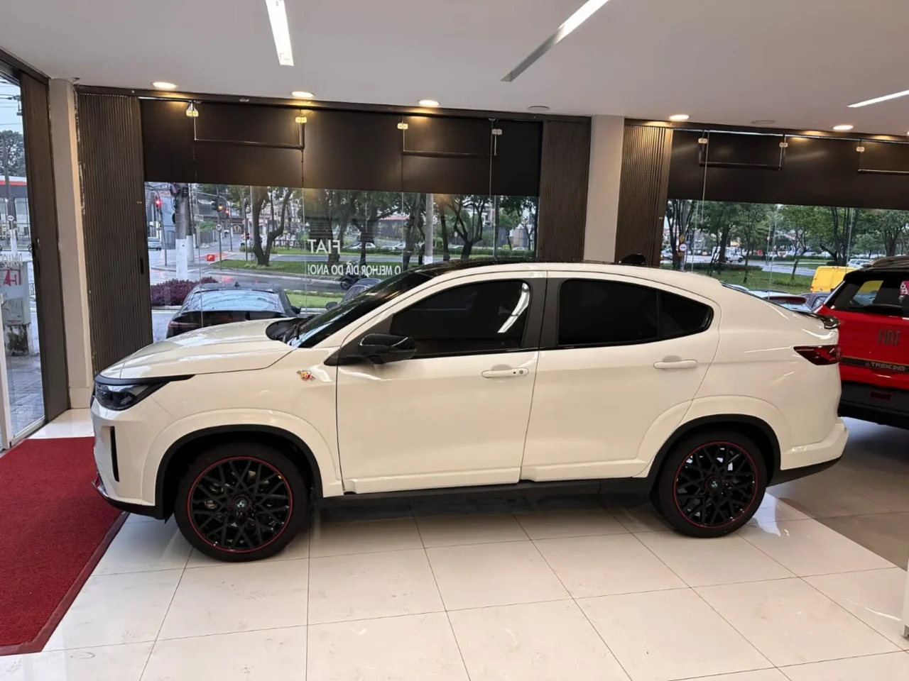 Fiat Fastback Abarth 2025