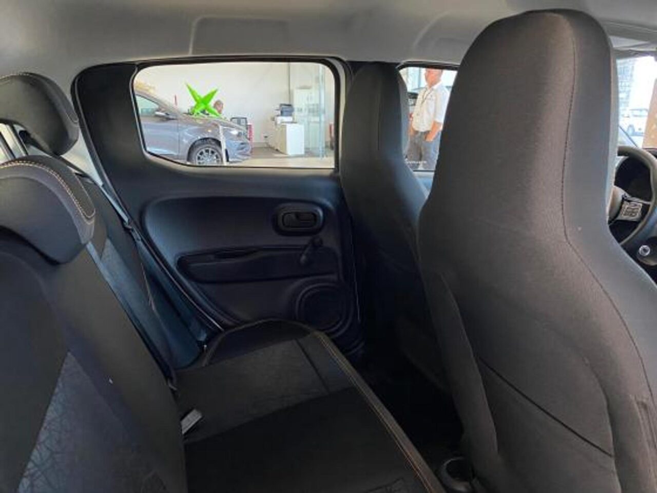 Fiat Mobi Like 2025