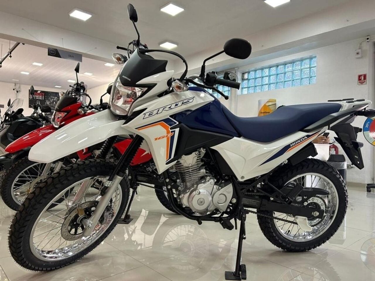 Honda NXR 160 Bros 2025