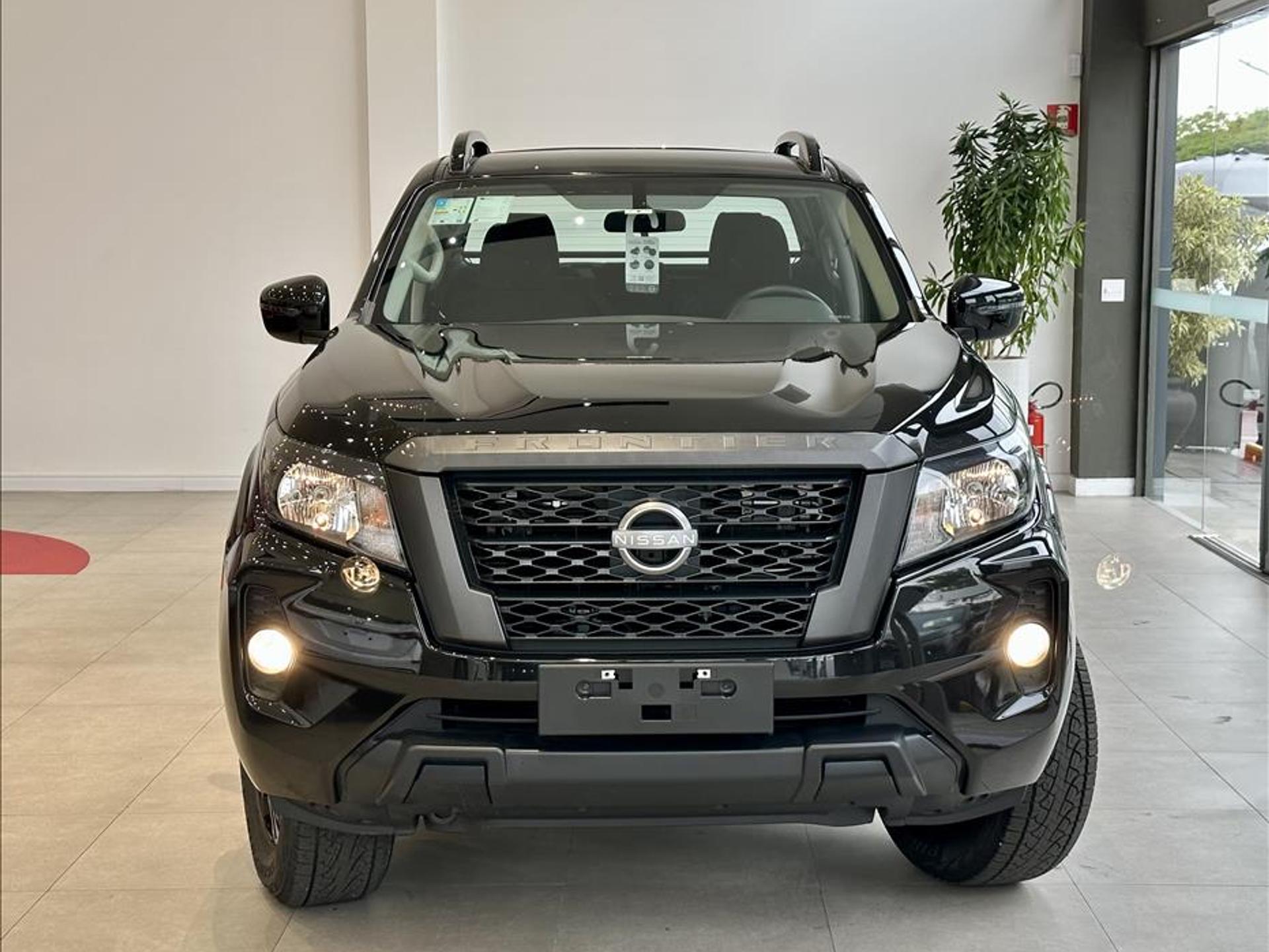 Nissan Frontier 2025