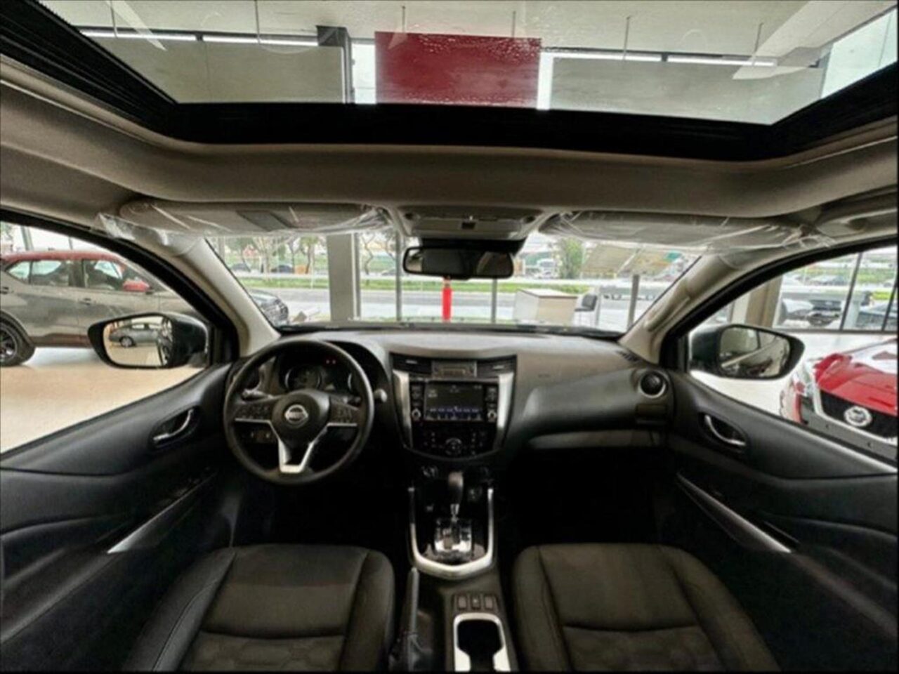 Nissan Frontier Platinum AT 2025