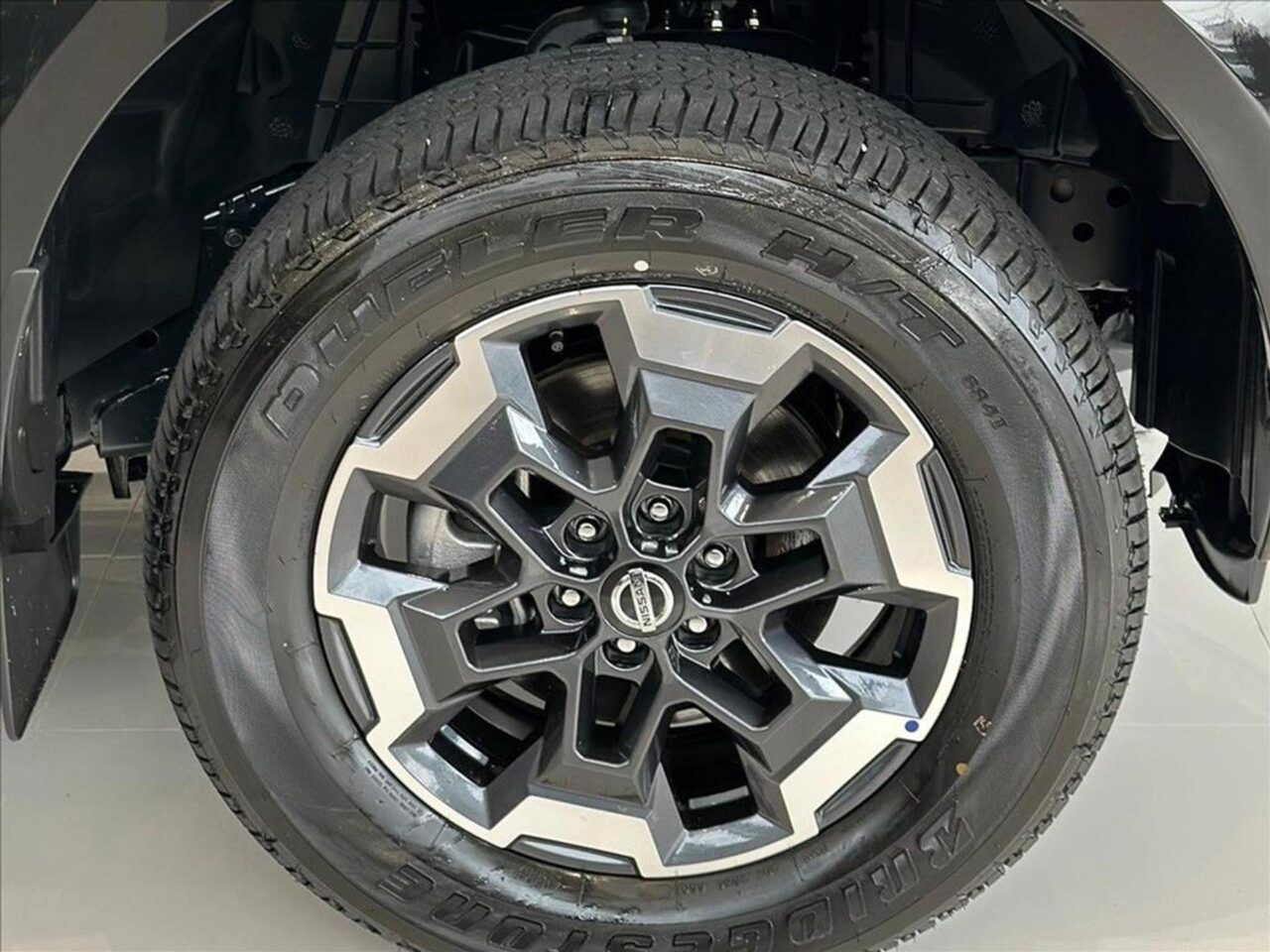 Nissan Frontier Platinum AT 2025