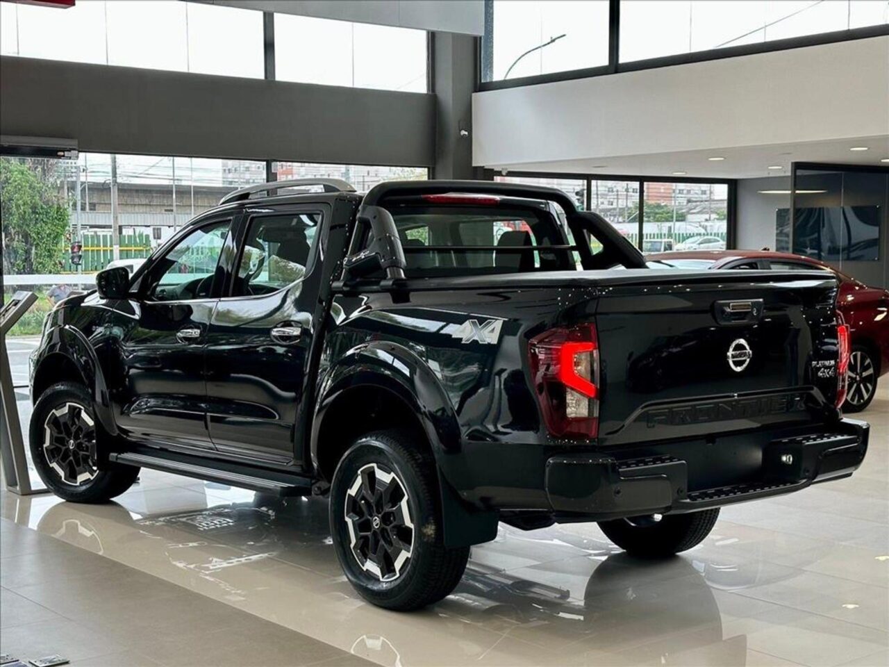 Nissan Frontier Platinum AT 2025