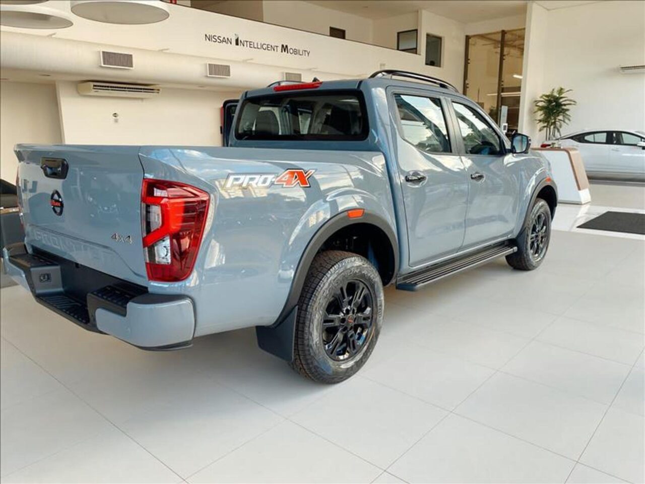 Nissan Frontier 2025