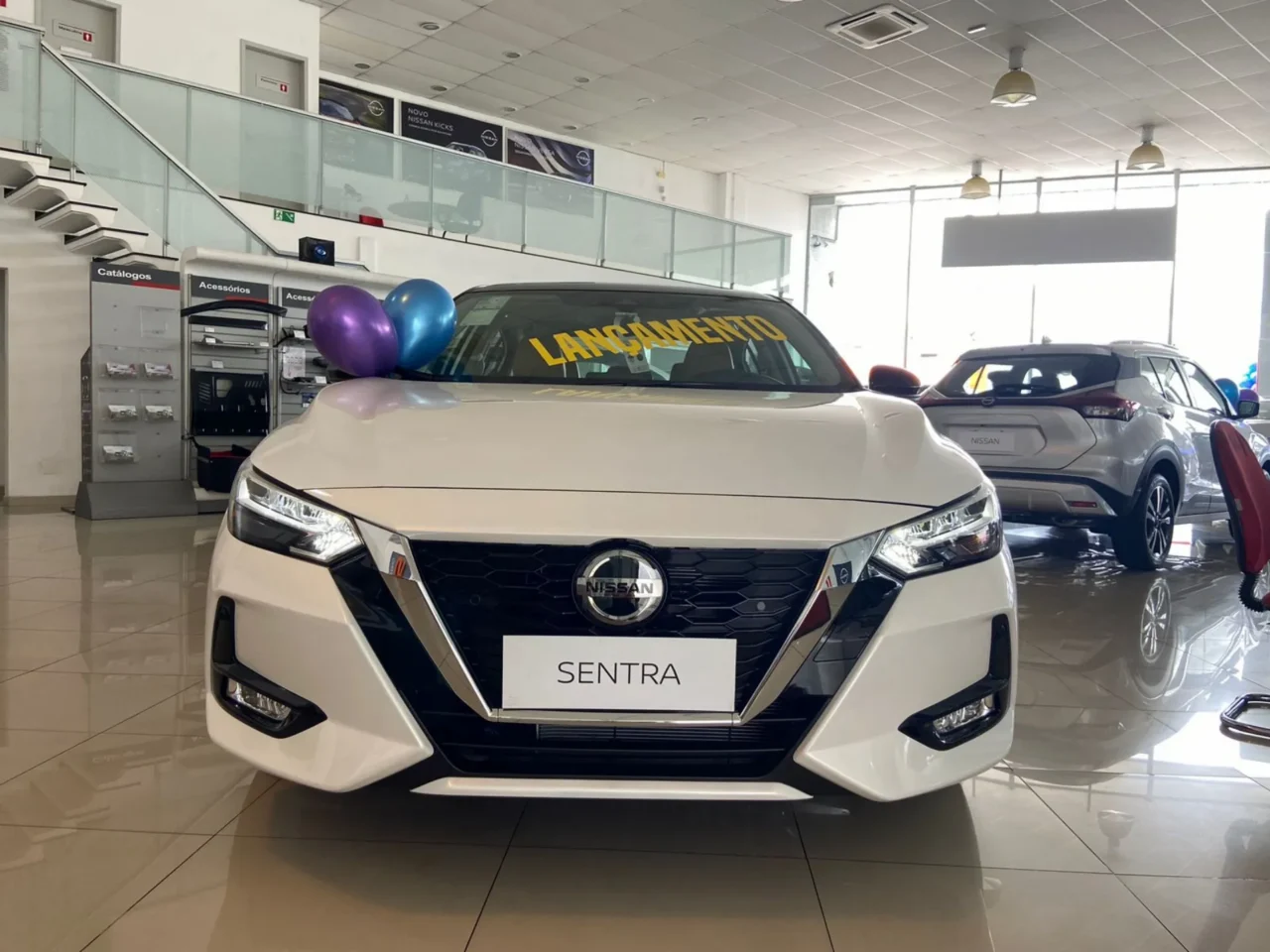 Nissan Sentra Exclusive Interior Premium 2025