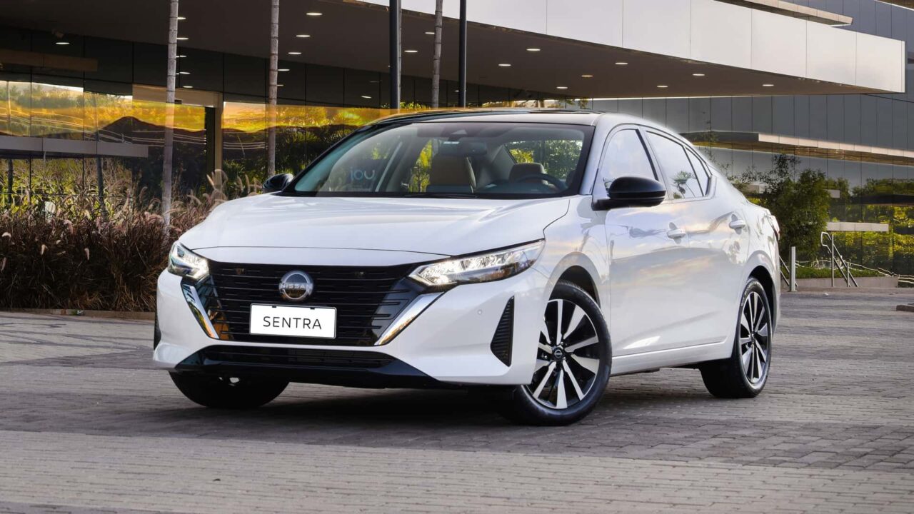 Nissan Sentra Advance 2025