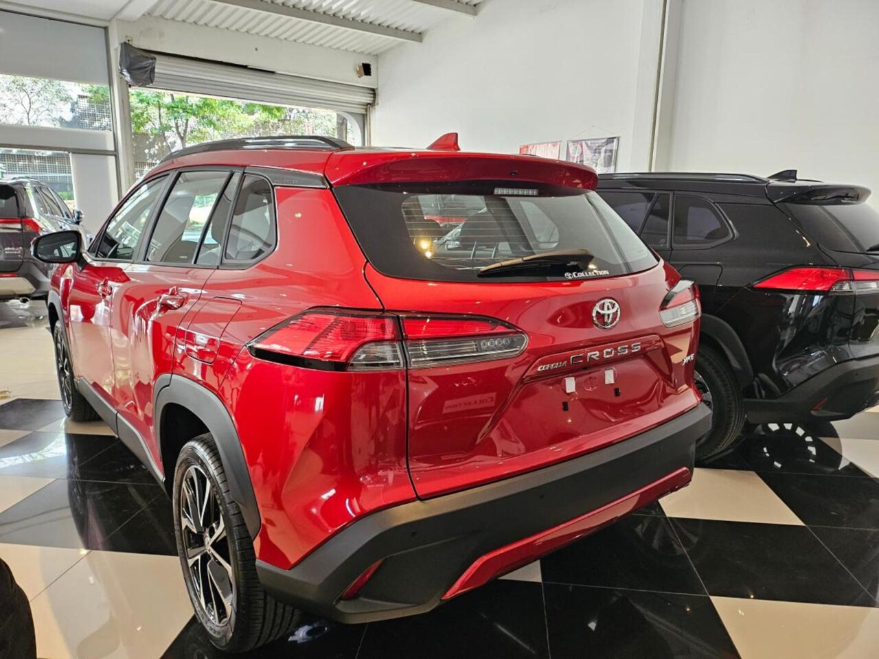 Toyota Corolla Cross XRE 2025