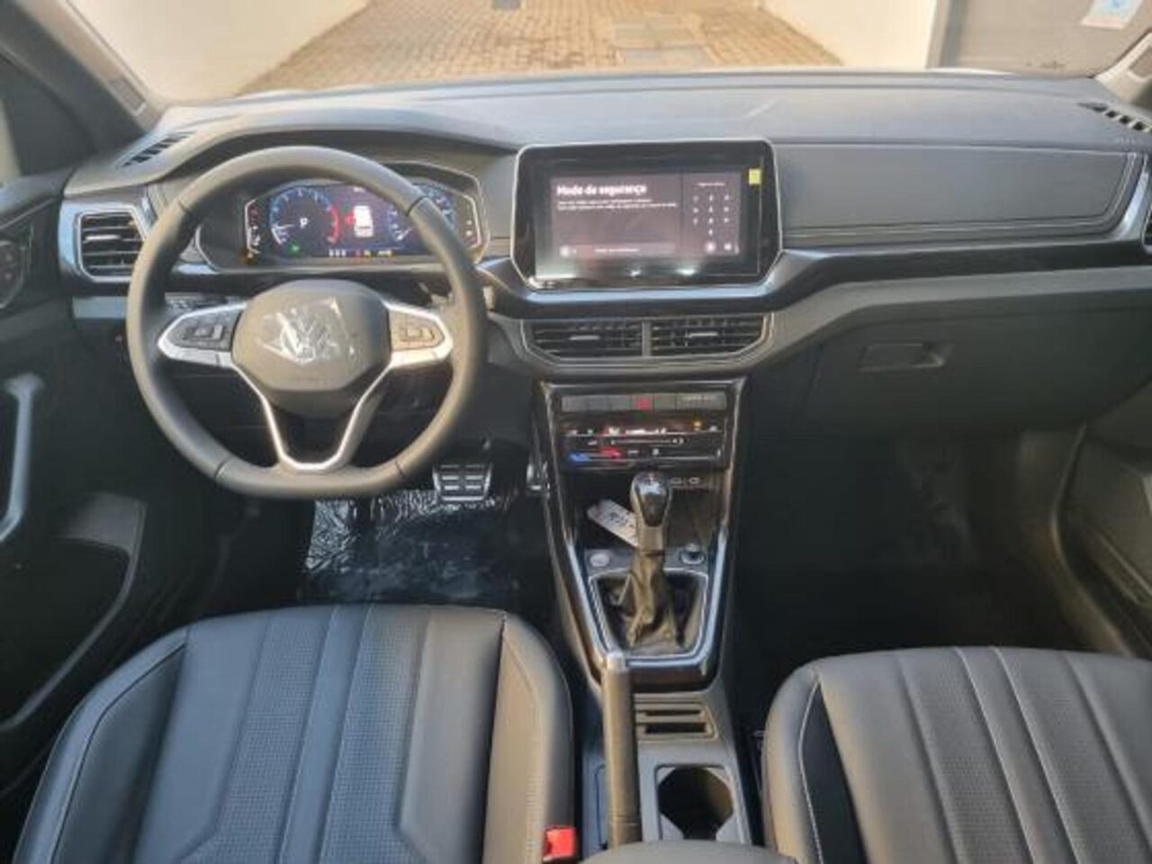 Volkswagen T-Cross Highline 2025
