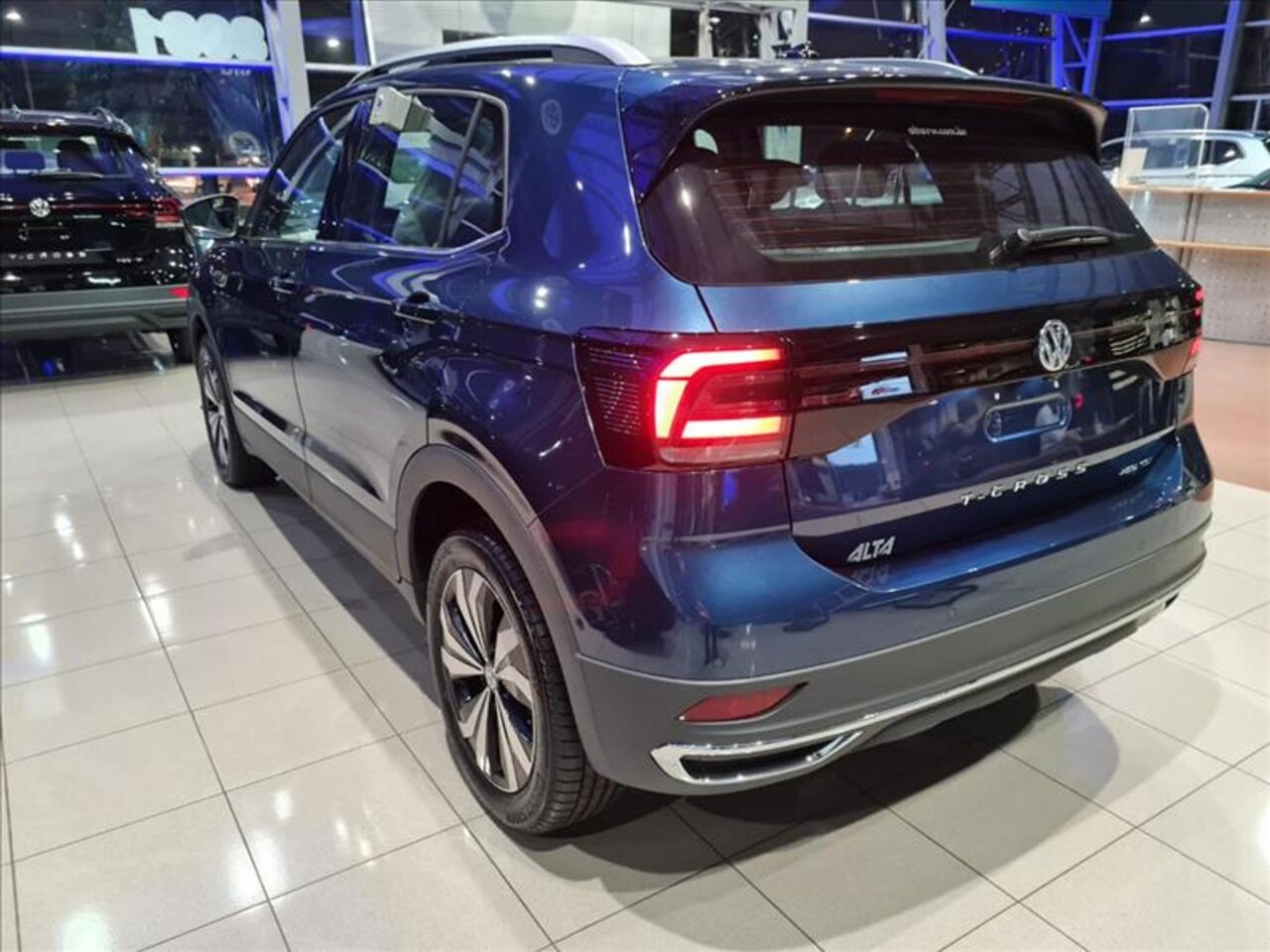 Volkswagen T-Cross 200 TSI 2025