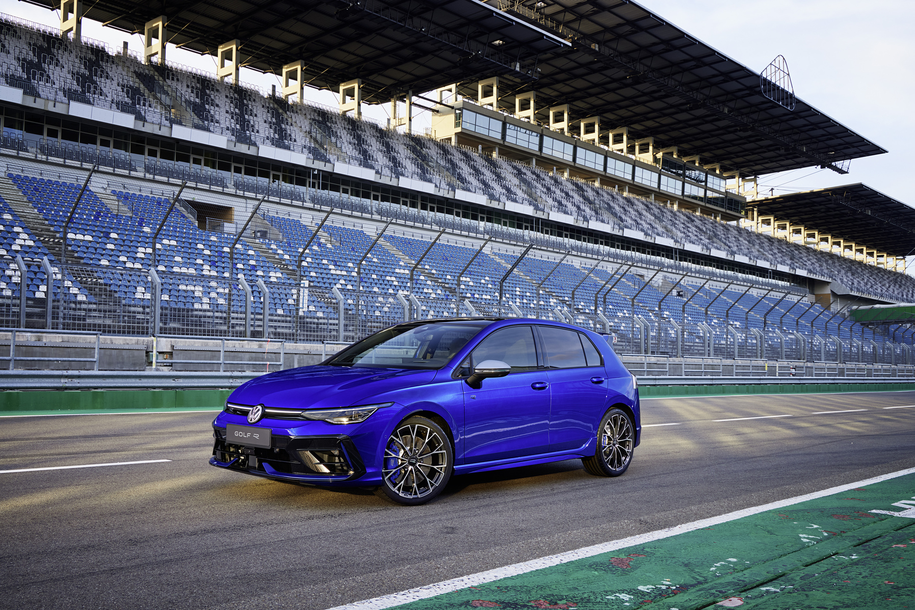 Novo Volkswagen Golf R