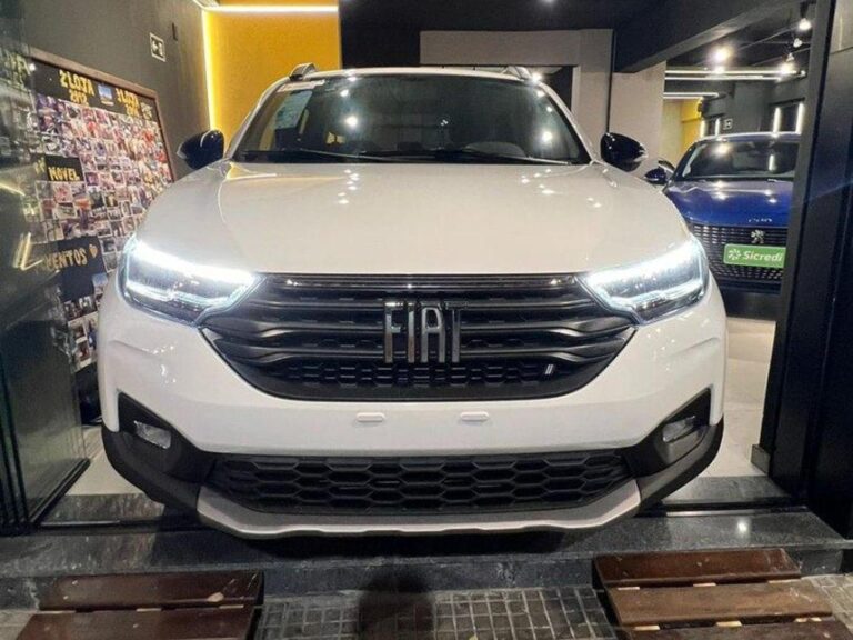 Fiat Strada tem alta de 82% nas vendas e termina o mês de julho na liderança