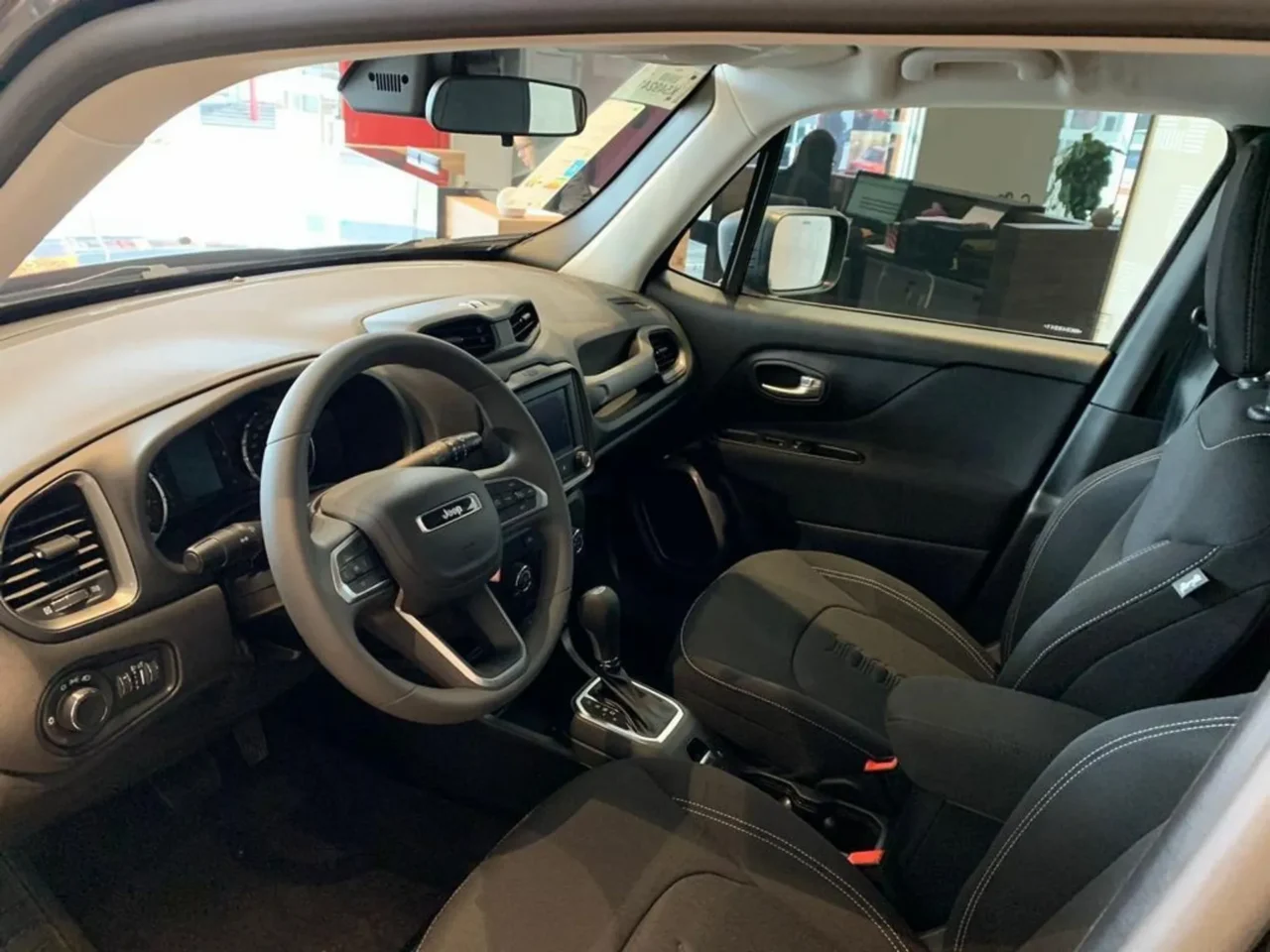Jeep Renegade Altitude 2025