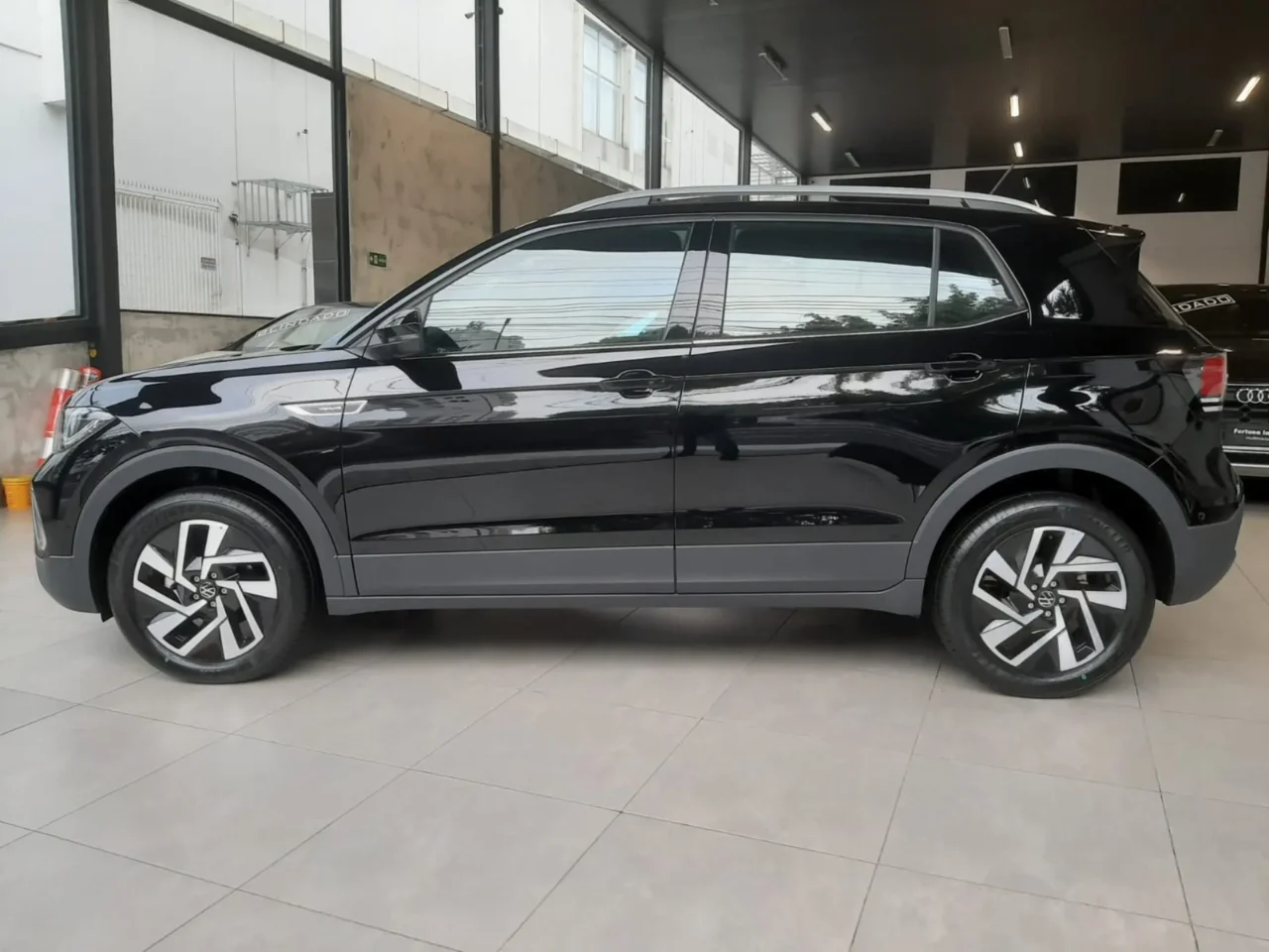 Volkswagen T-Cross Comfortline 2025
