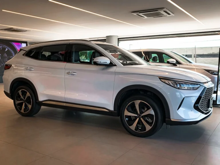 BYD Song dispara nas vendas em dezembro com crescimento de 47%