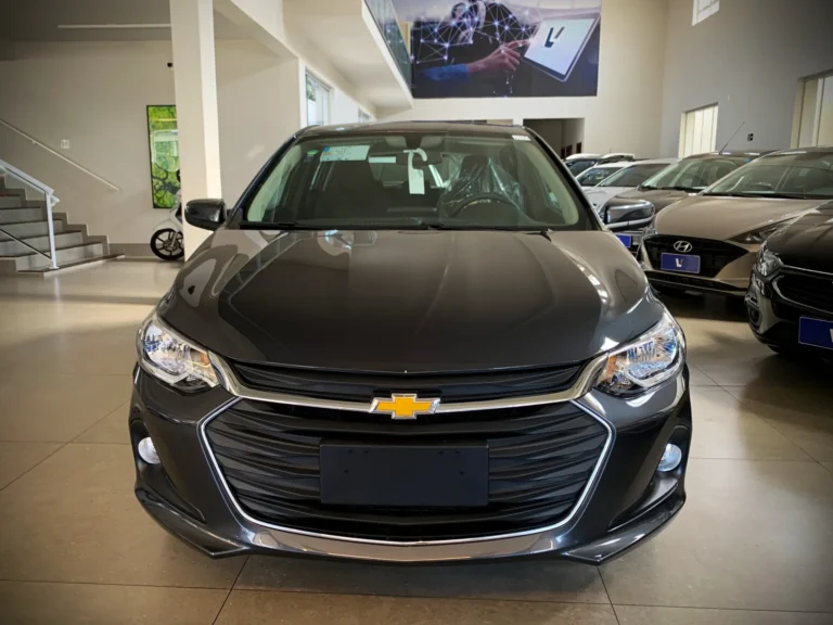 Chevrolet Onix 2025 tem reajuste de até R$ 1.800 em agosto; veja a tabela