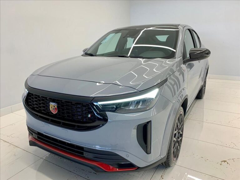 Fiat Fastback 2025 sofre reajuste de até R$ 3 mil em agosto; veja a tabela