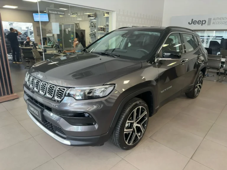 Jeep Compass amarga uma queda de 28% e fica atrás do Caoa Chery Tiggo 7 nos primeiros dez dias de agosto