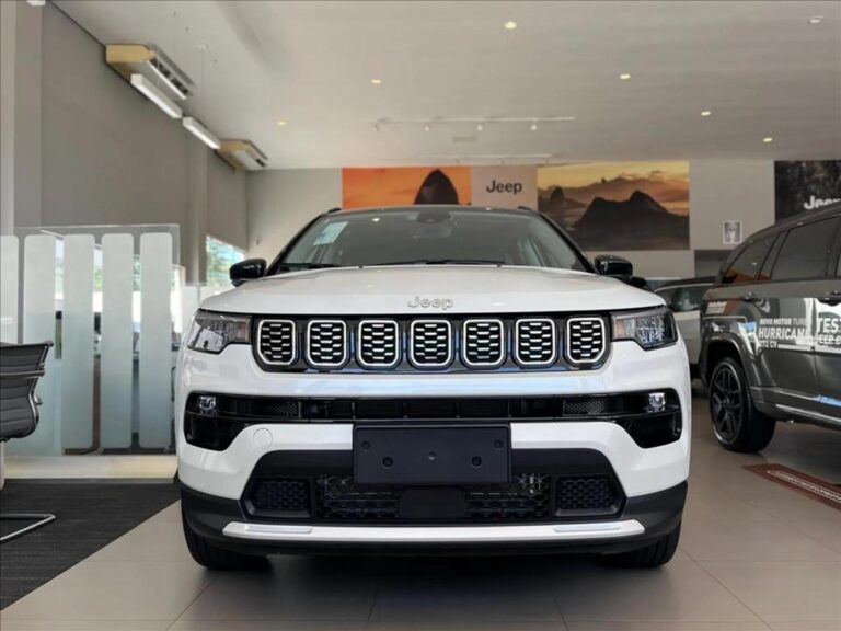 Jeep Compass 2025 fica até R$ 4 mil mais caro em agosto