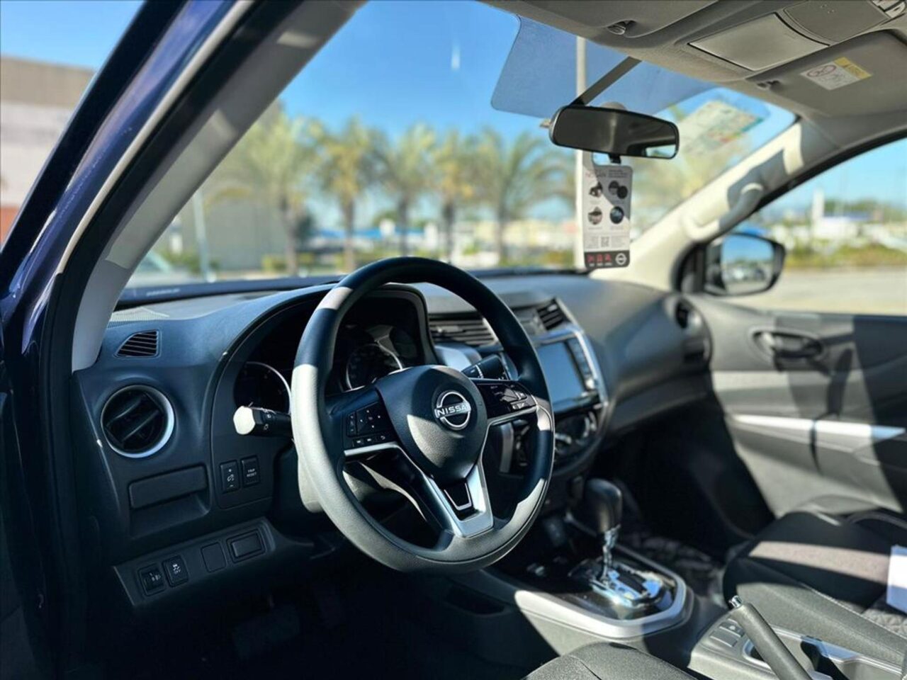 Nissan Frontier 2025