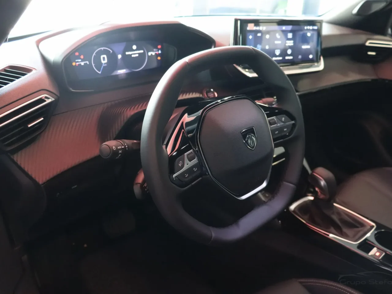 Peugeot 2008 Allure 2025