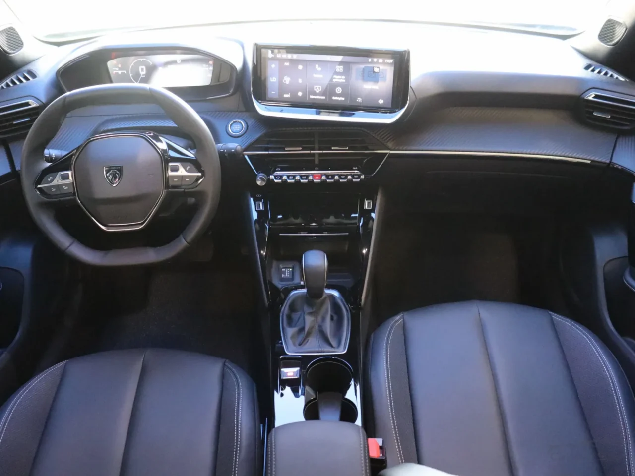 Peugeot 2008 Allure 2025