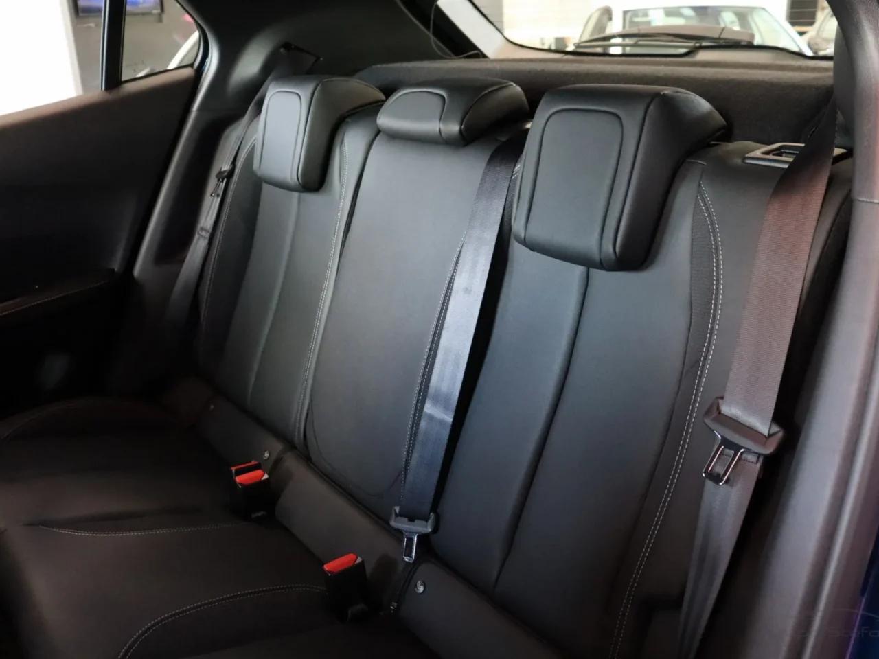 Peugeot 2008 Allure 2025