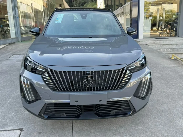 Comparativo: Fiat Pulse ou Peugeot 2008 com o mesmo motor, qual escolher?