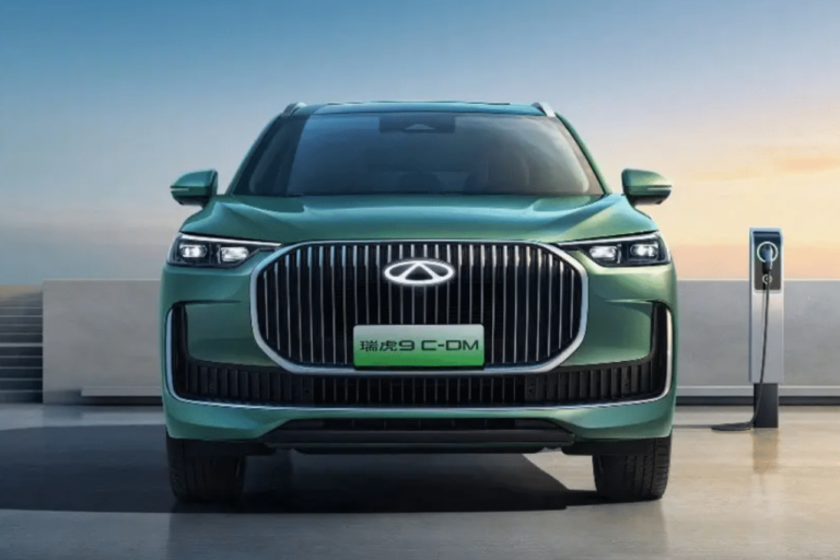 Chery Tiggo 9 2025 começa a ser comercializado na China